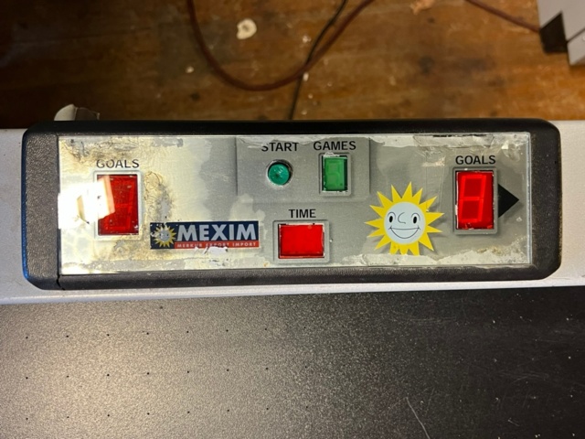 1454720-6 Airhockeyspel Typhoon