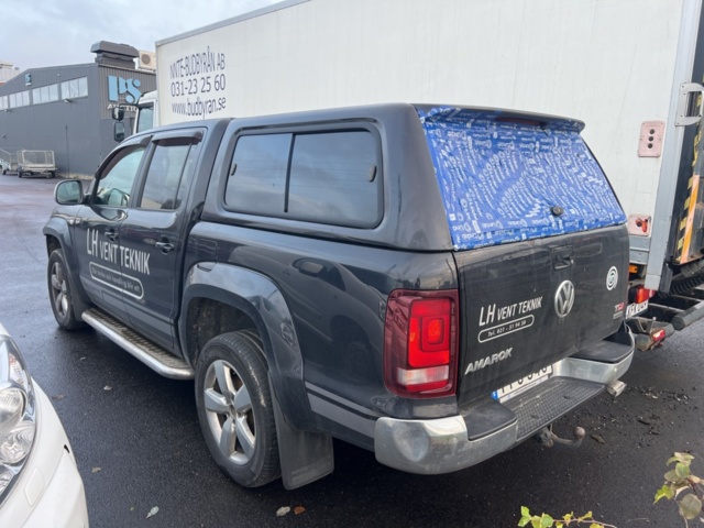 1351359-2 Volkswagen Amarok DoubleCab 2.8t 2.0 BiTDI 4Motion Automatic -2015 (Repair item)