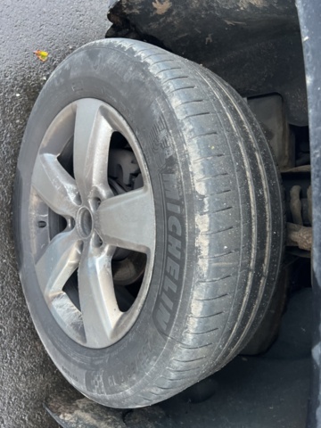 1351359-13 Volkswagen Amarok DoubleCab 2.8t 2.0 BiTDI 4Motion Automatic -2015 (Repair item)