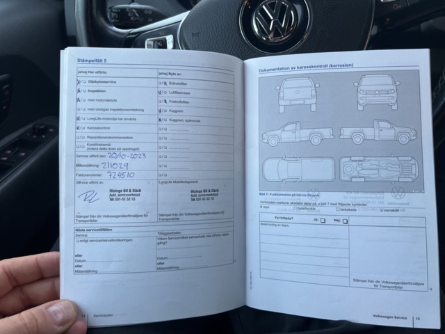 1351359-32 Volkswagen Amarok DoubleCab 2.8t 2.0 BiTDI 4Motion Automatic -2015 (Repair item)