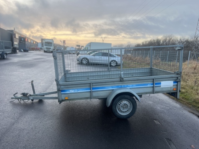 1351361-2 Gallersläp - TIKI CP275-R (C211) -2014