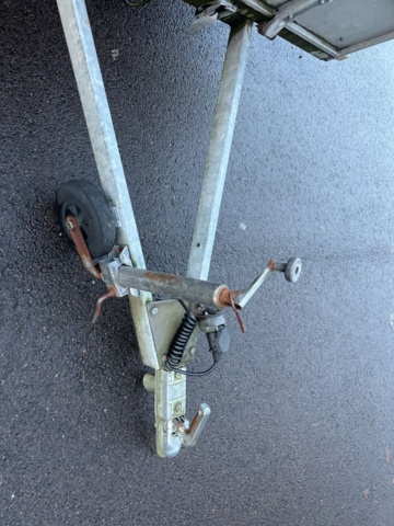 1351361-16 Gallersläp - TIKI CP275-R (C211) -2014