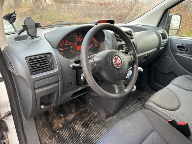 1423689-10 Fiat Scudo Skåpbil 12 2.0 Multijet Manuell, 128hk, -2016 (	Reparationsobjekt)