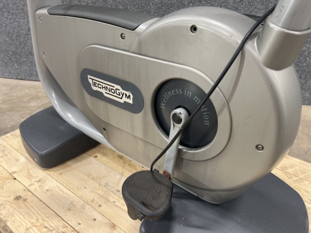 1455354-5 Spinningcykel BIKE EXC 700I, Technogym