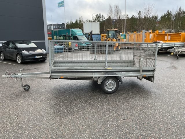 1406714-2 Brenderup lattice trailer with ramp and support legs