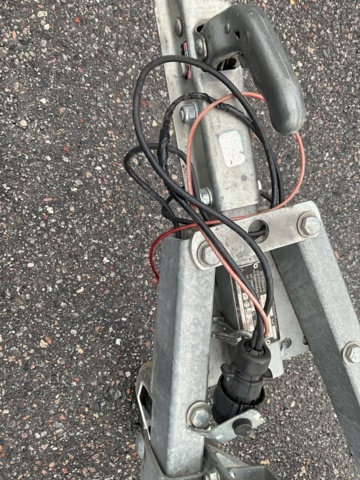 1406714-11 Brenderup lattice trailer with ramp and support legs