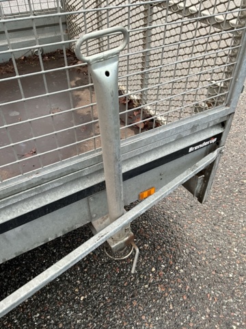1406714-13 Brenderup lattice trailer with ramp and support legs