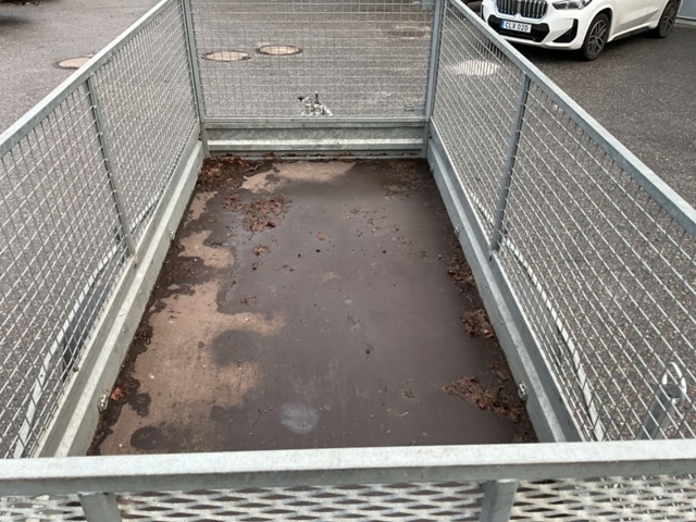 1406714-16 Brenderup lattice trailer with ramp and support legs