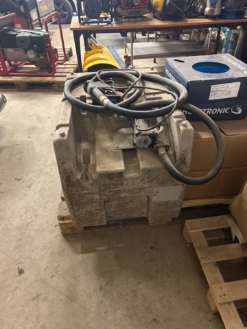 1455453-4 Dieseltank 200l