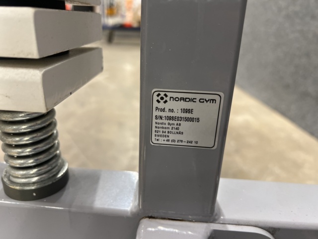 1455363-8 Bröstmaskin 109SE, Nordic gym
