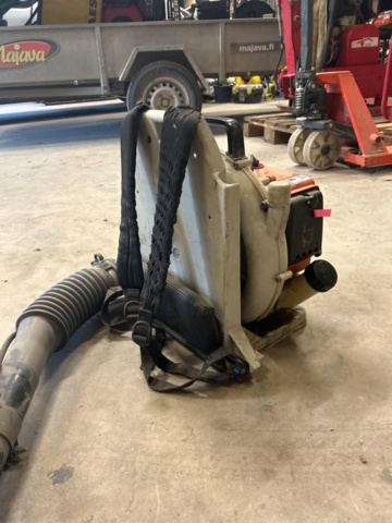 1455455-4 Lövblås - Stihl BR 400