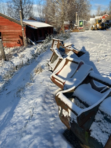 1455466-12 Samling med skopor