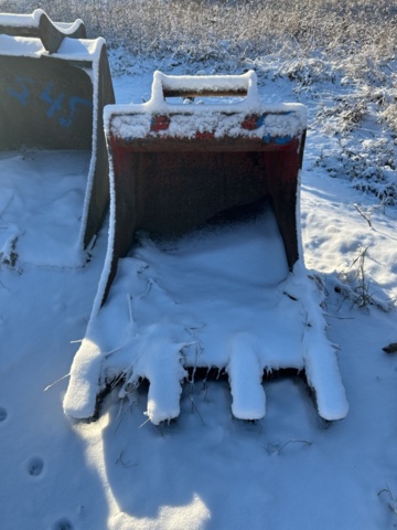 1455466-14 Samling med skopor