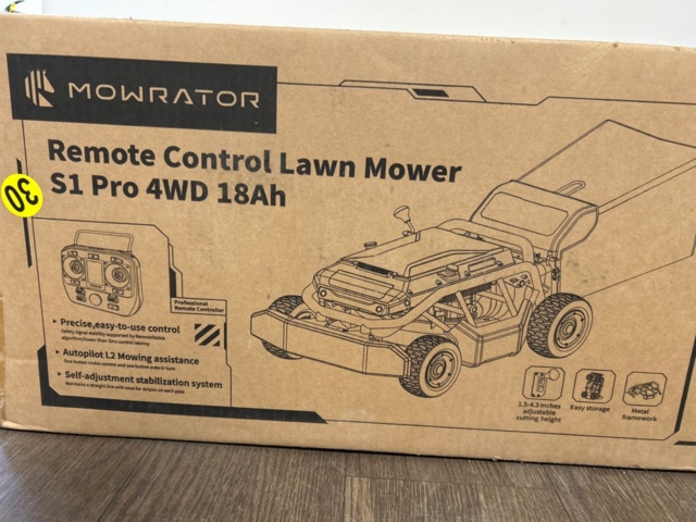 1442402-2 Fjärrstyrd gräsklippare - Mowrator S1 Pro 4WD 18Ah