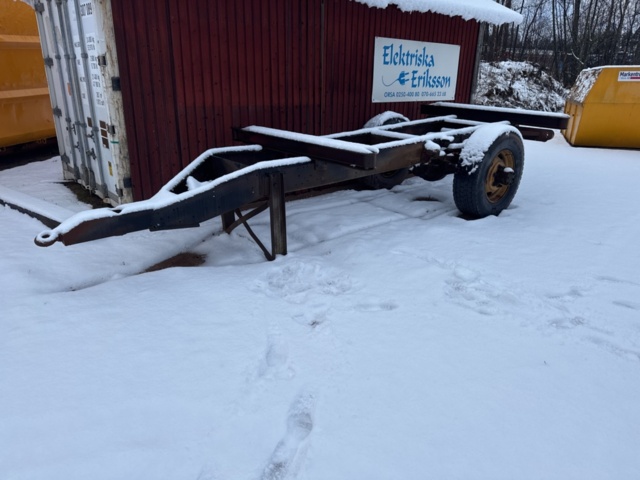 1321205-1 Traktorvagn