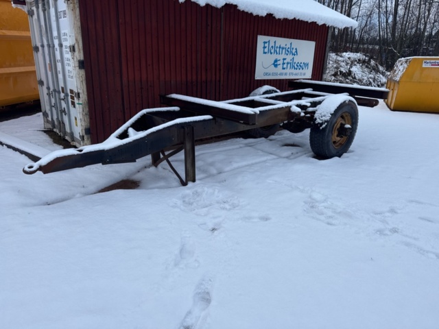 1321205-2 Traktorvagn