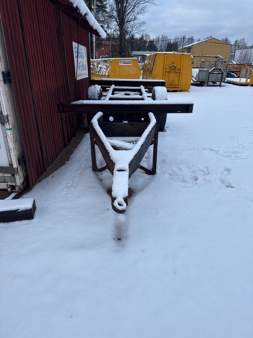 1321205-3 Traktorvagn