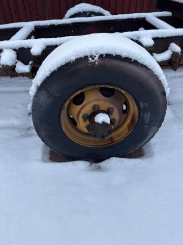 1321205-12 Traktorvagn