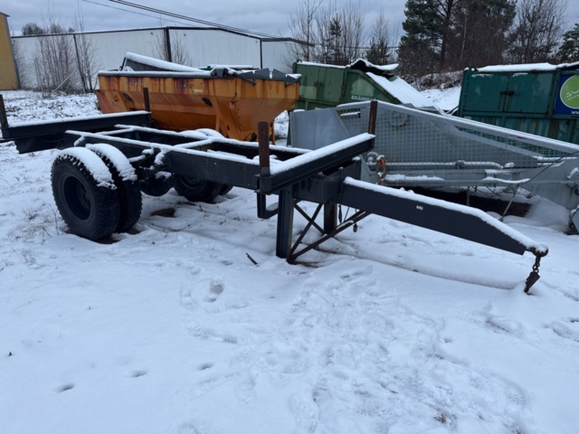 1321206-1 Traktorvagn 6m dubbelmontage