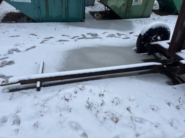 1321211-9 Båtvagn 8 m