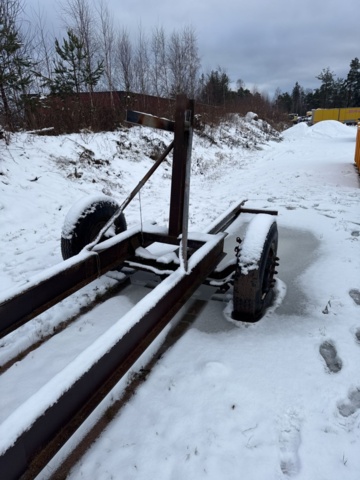 1321211-14 Båtvagn 8 m