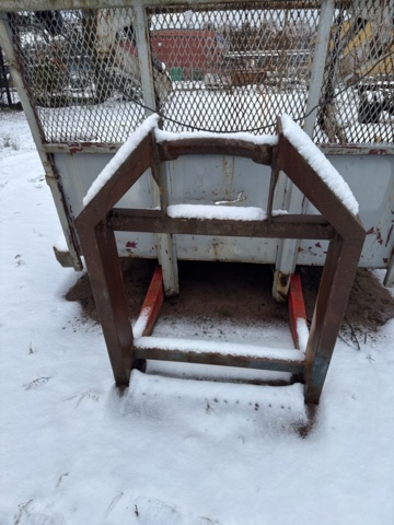 1321212-11 Liftdumperaggregat på lastväxlarram