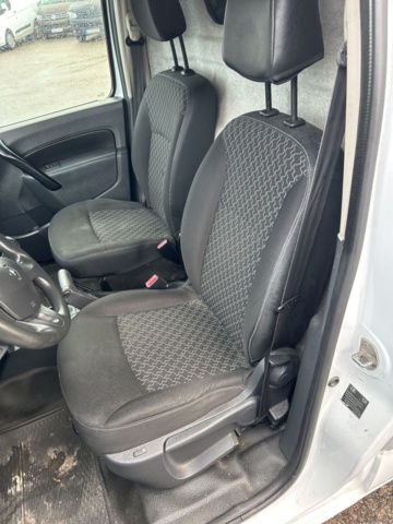1423691-20 Renault Kangoo Express 1.5 dCi Manual, 75hp, 2015