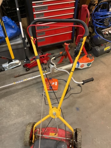 1406726-6 Huskvarna Klippo Excellent SH