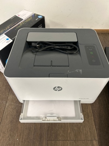 1442422-5 Dataskärmar 3st, skrivare Hp 150 nw