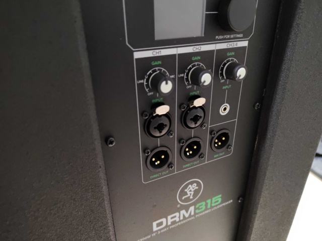 1455492-7 Högtalare 2 st – Mackie DRM315, 2300 W, med skyddshöljen