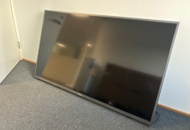 1442424 Utomhus Tv Sylvox med stativ och fjärrkontroll