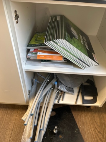 1442427-8 Allt i rum, reklam material