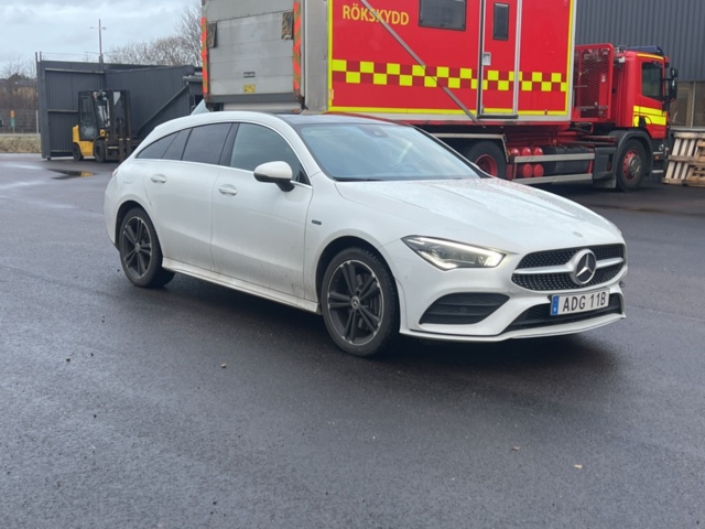 1351369-3 Mercedes-Benz CLA 250 e Shooting Brake 8G-DCT, 218hk, -2021