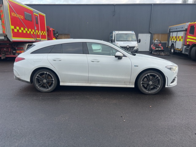 1351369-4 Mercedes-Benz CLA 250 e Shooting Brake 8G-DCT, 218hk, -2021