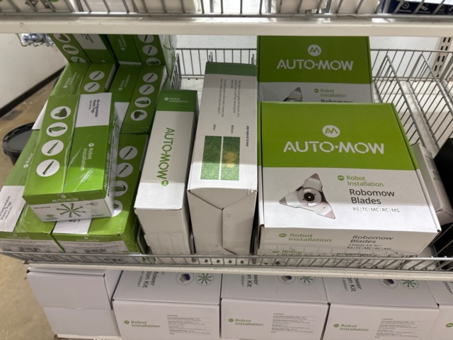 1442431-11 Lagerställ 2 sektioner med innehåll