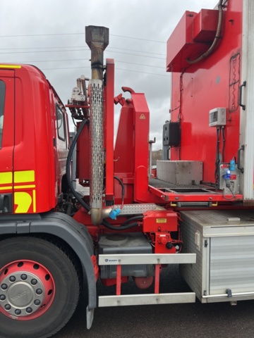 1338336-11 Lastväxlare med rökskydd / utryckningsfordon Scania -1999