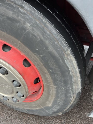 1338336-19 Lastväxlare med rökskydd / utryckningsfordon Scania -1999