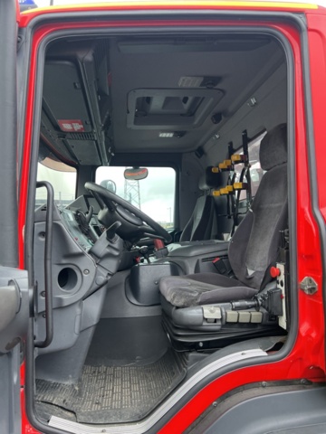 1338336-26 Lastväxlare med rökskydd / utryckningsfordon Scania -1999