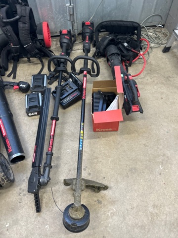 1442439-2 Trädgårdsmaskiner