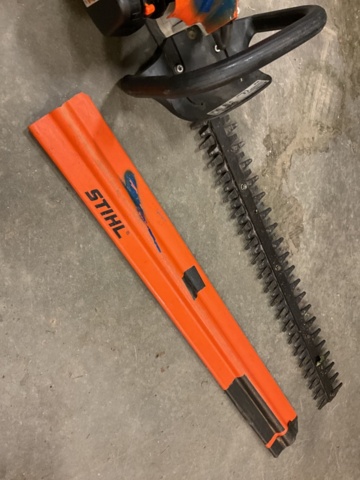 1406753-4 Häcksax STIHL