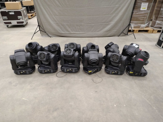 1455504-1 Moving lights 12 pcs – Martin, MAC 350, 3 cases