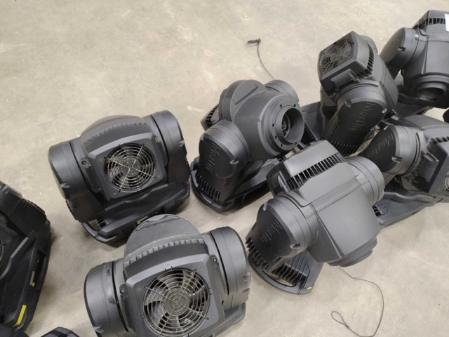 1455504-5 Moving lights 12 pcs – Martin, MAC 350, 3 cases