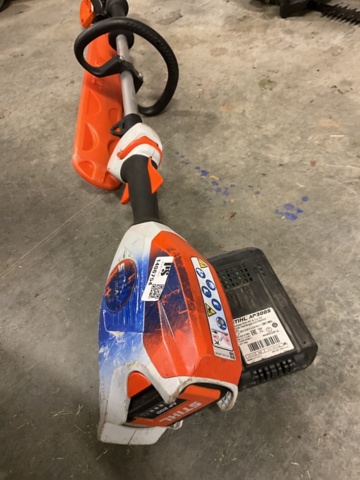 1406754-4 Häcksax STIHL