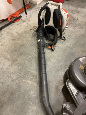 1406756-7 Lövblås  STIHL  BR 600