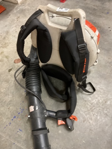 1406756-8 Lövblås  STIHL  BR 600