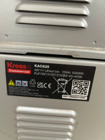 1442448-6 Laddstation - Kress Commercial KAC875E