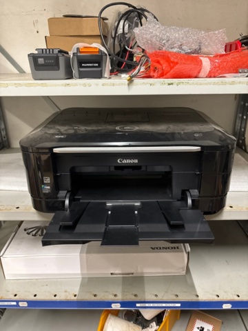 1442452-4 Allt löst i lagerhylla enligt bildmaterial