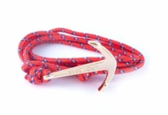 1454728 Parti med armband (325 st), t-shirt, korthållare från Blvckout