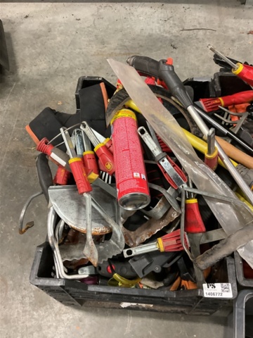 1406772-7 3 boxes with various tools