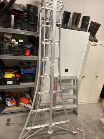 1406775-3 Japansk beskärningsstege & trappstegar